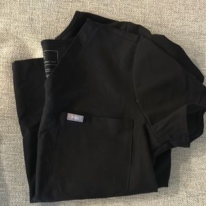 figs catarina one pocket scrub top
